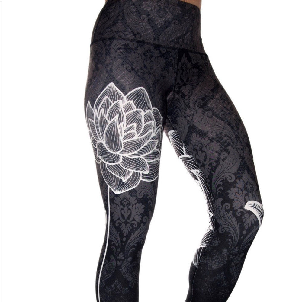 Inner Fire Capri leggings - Lotus